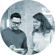 Colaborare intre consultantii SUN Consulting